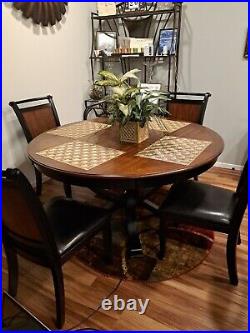 5 piece round dining table set